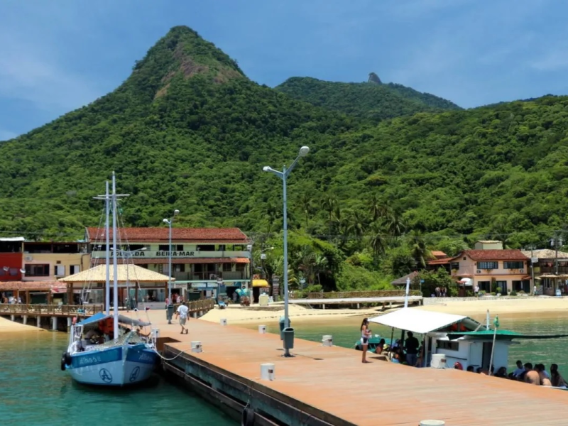 Cais-Ilha-Grande